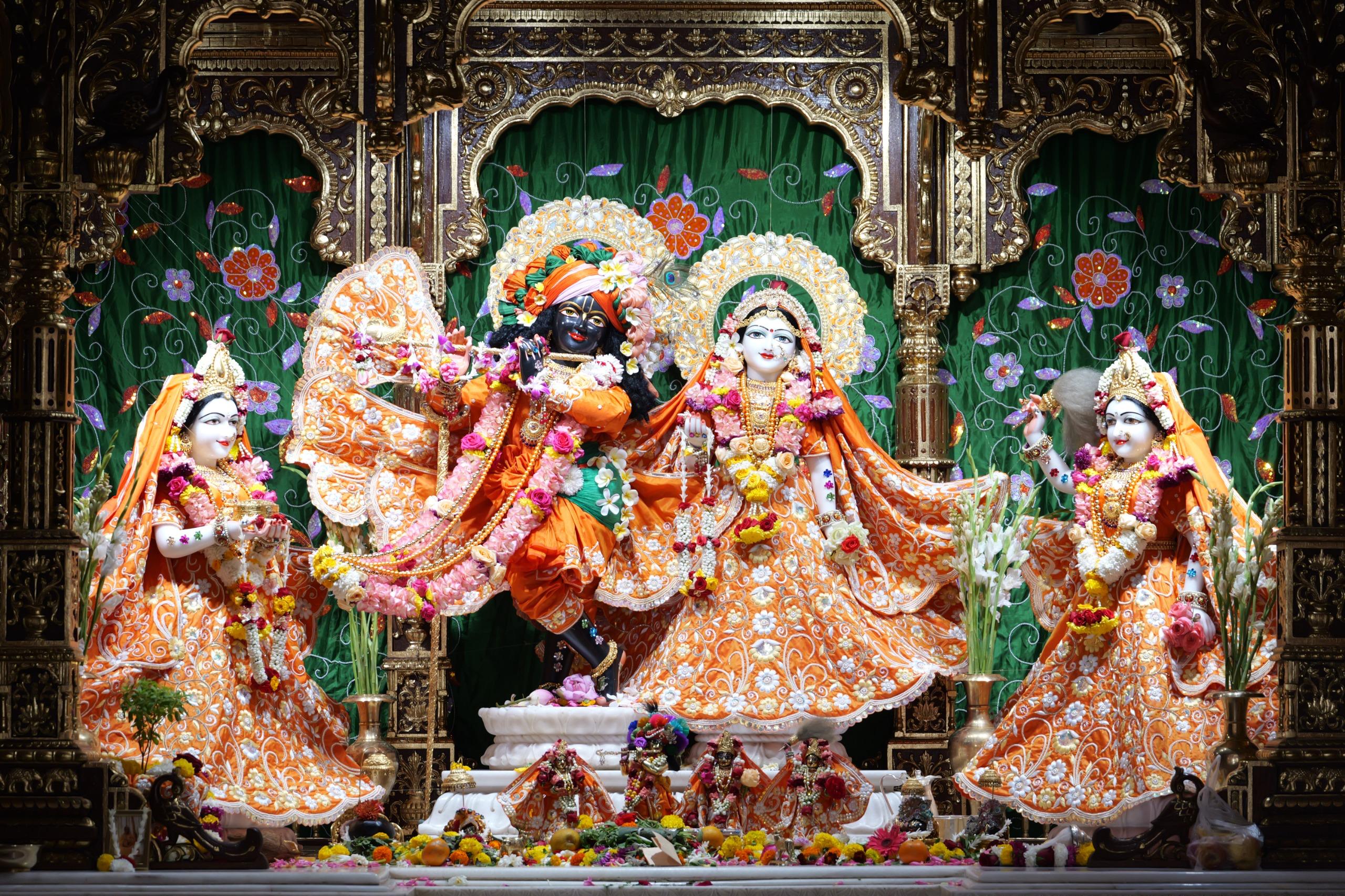 Sri Sri Radha Madanmohan